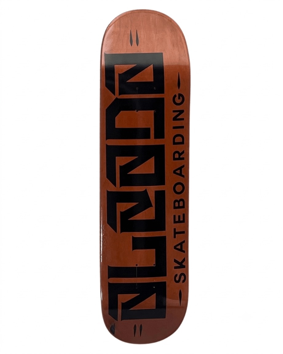 Patineta Alzada Skateboarding Clasica - Alzada Streetwear - Merch, Shows y Mas