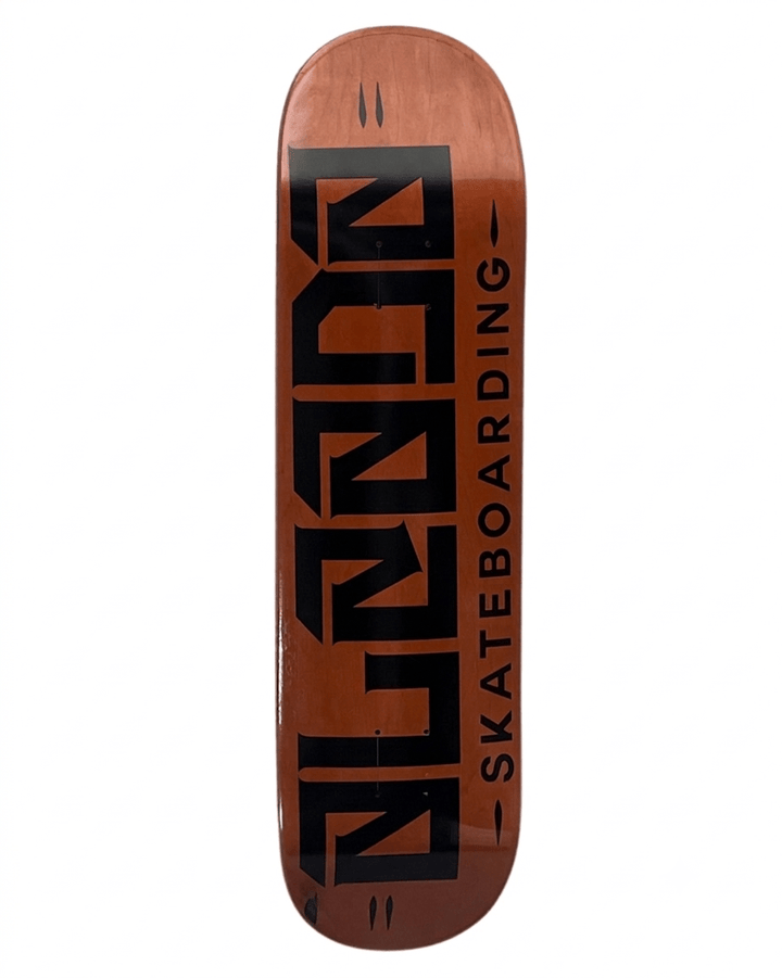 Patineta Alzada Skateboarding Clasica - Alzada Streetwear - Merch, Shows y Mas